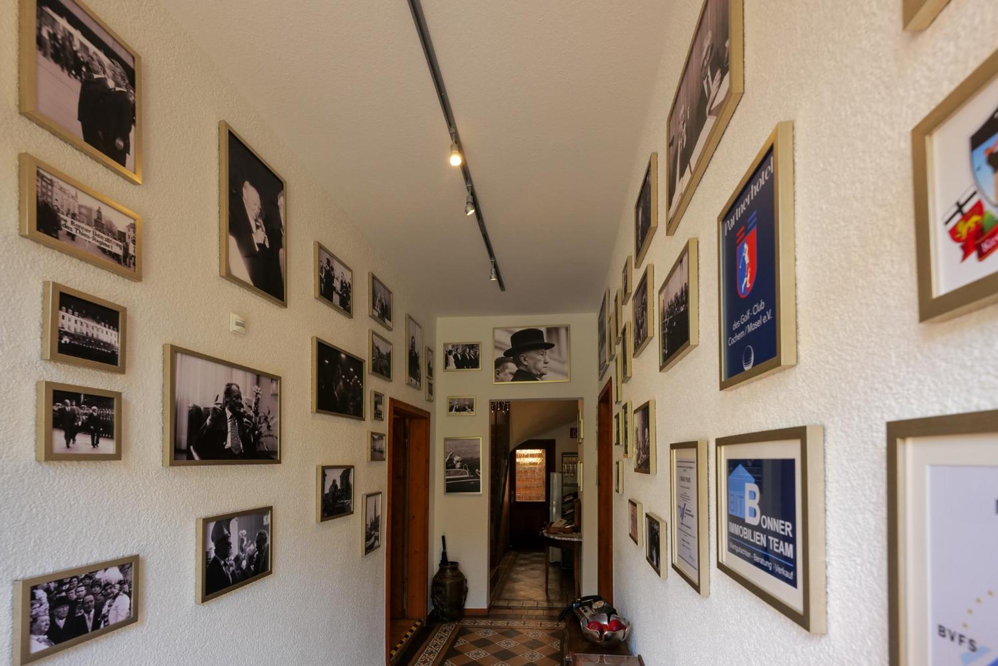 Hotel Alte Buergermeisterei Ediger-Eller Exterior photo
